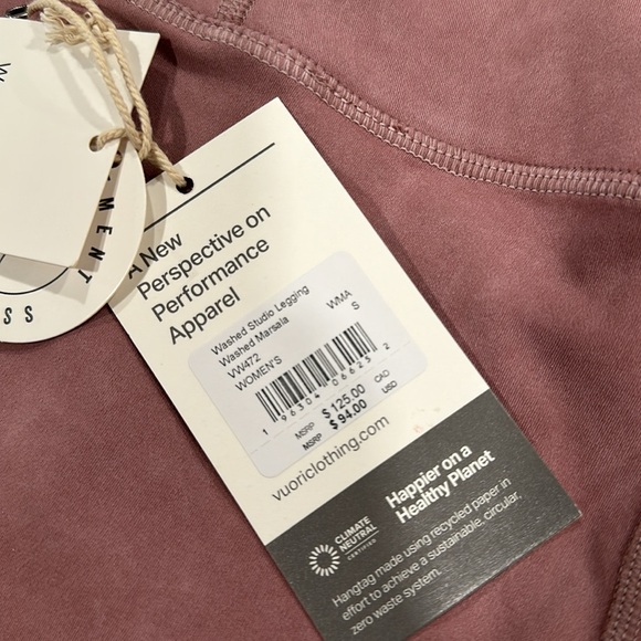 NWT Vuori Washed Studio Series Small - Picture 2 of 2